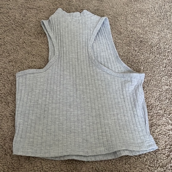 This cute set I was only able to wear once it no longer fits me I wish it did:( - Picture 4 of 4